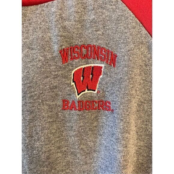 Blue 84 Wisconsin Badgers Hoodie Size XL (3117) - Picture 2 of 9